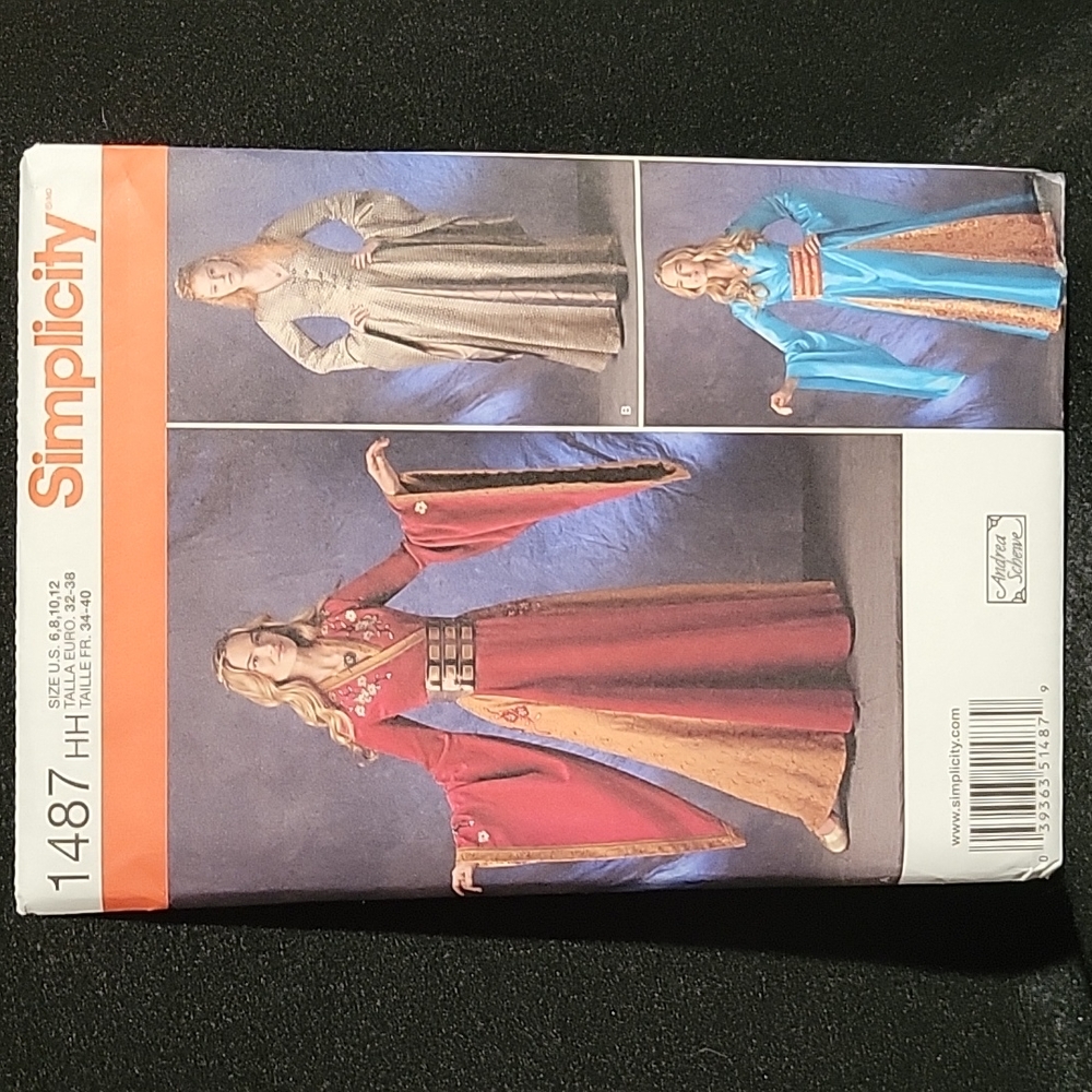 Simplicity: Sewing Pattern Uncut 1487